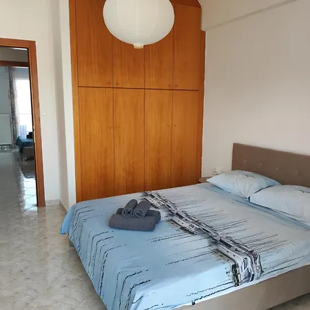 Apartment Sea Breeze Ii Peraía